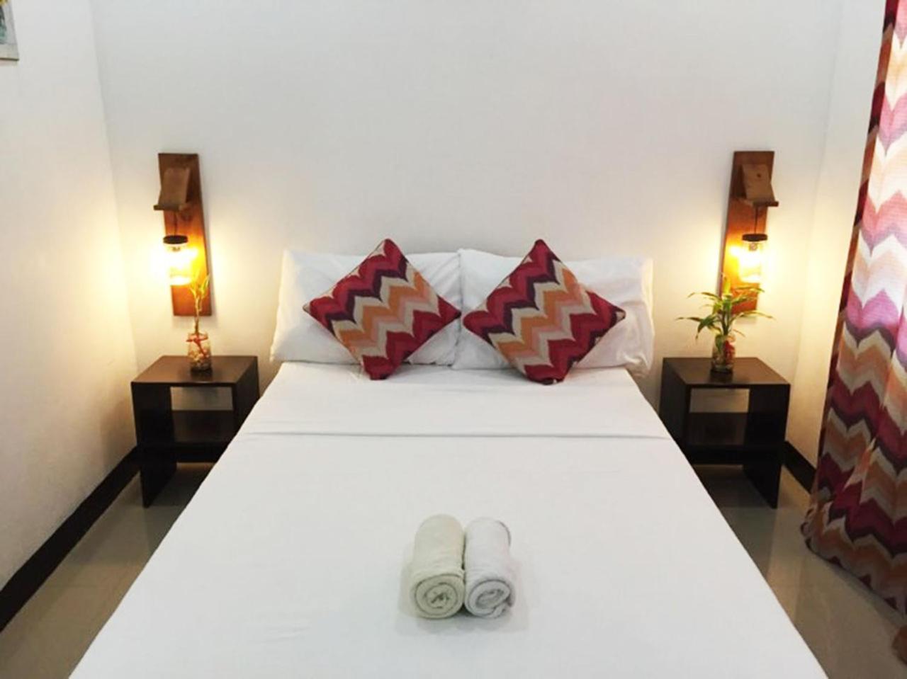 A&J Pension Puerto Princesa ภายนอก รูปภาพ